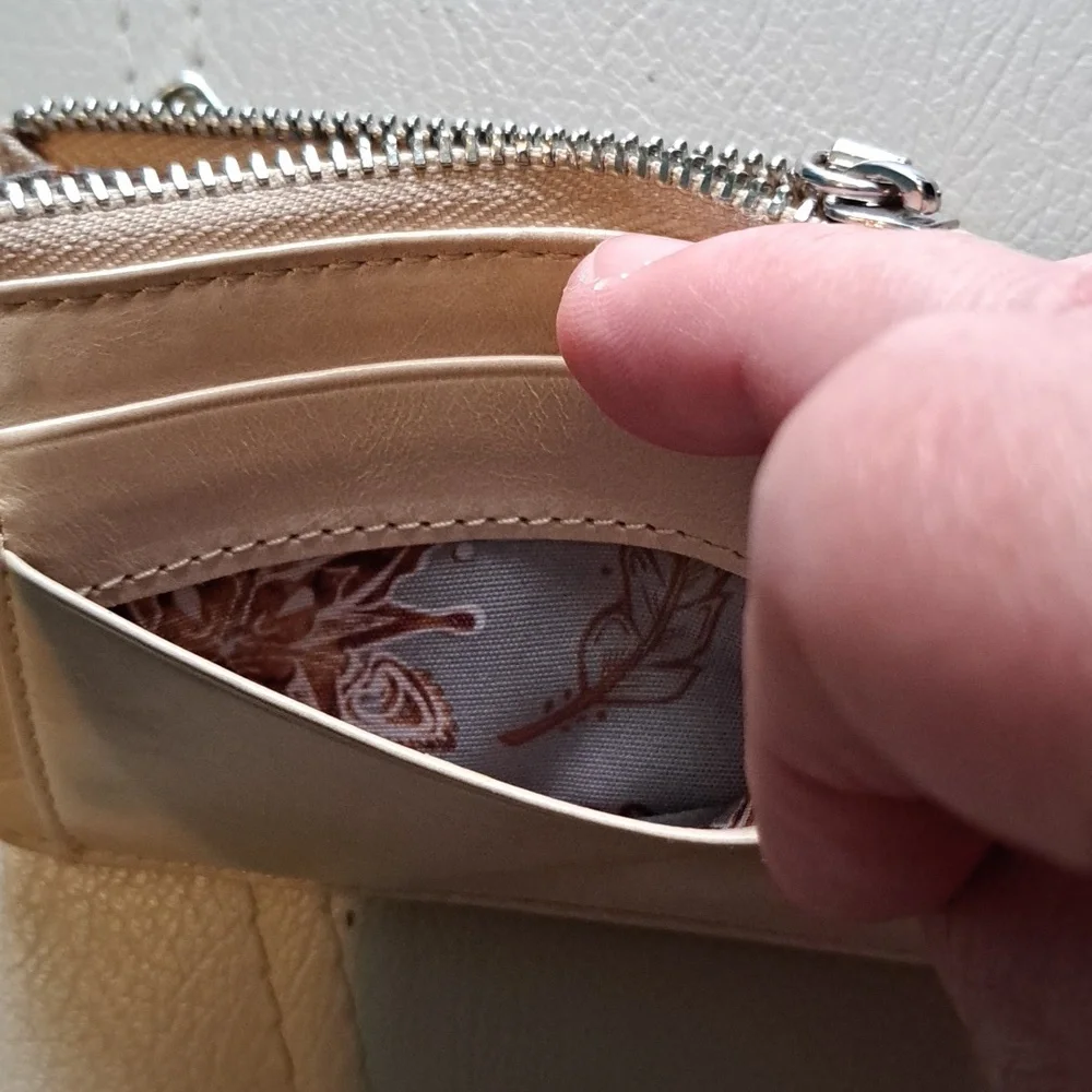 Hobo Beige Card Holder